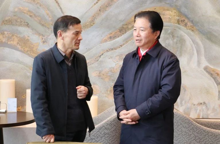 江苏省退役军人事务厅副厅长吴晓源一行慰问全国模范退役军人沈小平